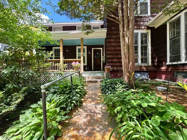 98 Conway Street, Greenfield, MA 01301