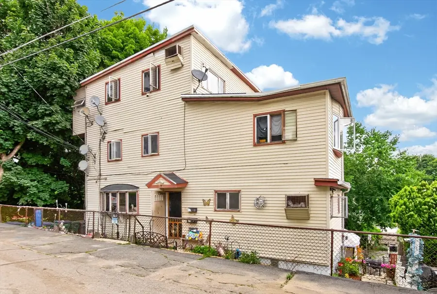 55 Canton St, Fitchburg, MA 01420 - #2
