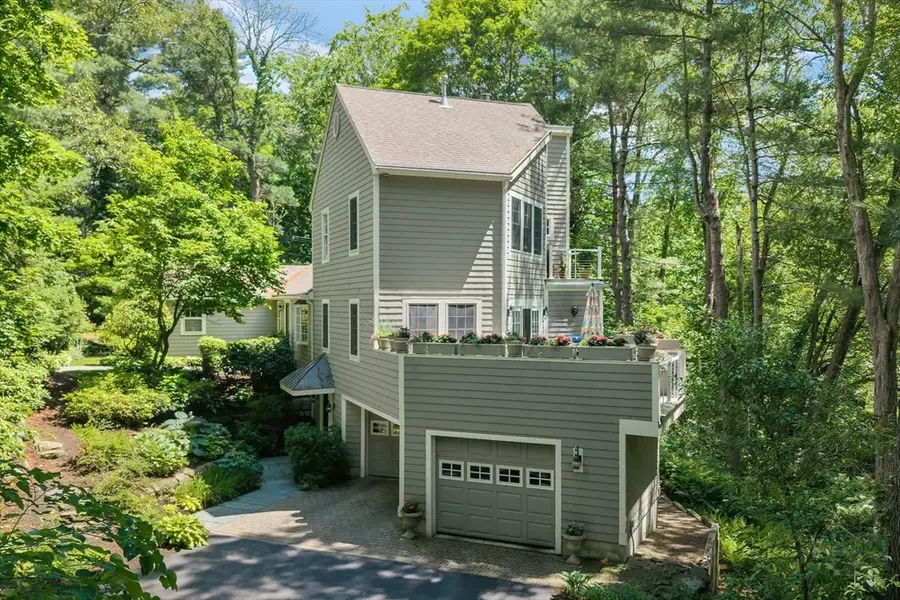 44 Old Rd, Weston, MA 02493 - #2
