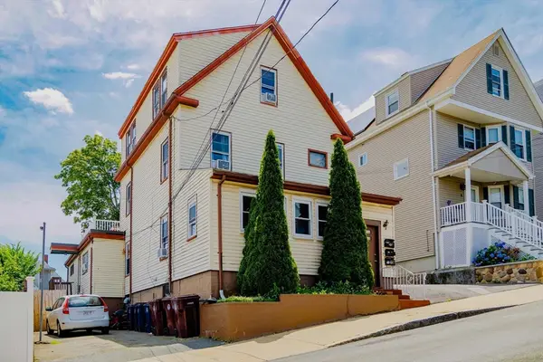 6 Hillside Ave, Everett, MA 02149