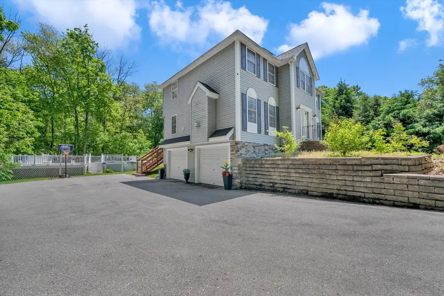 257 Howe St, Methuen, MA 01844 - #3