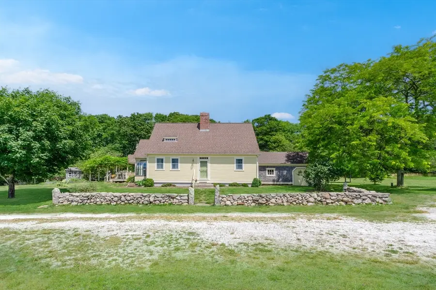 442 Horseneck Rd, Westport, MA 02790 - #3
