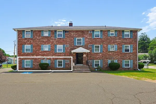 15 Frank St #1, Dracut, MA 01826