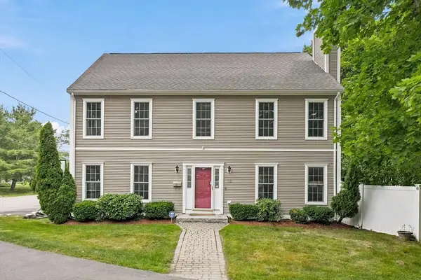 18 Rosegate Rd, Needham, MA 02494