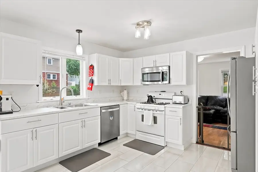 18 Rosegate Rd, Needham, MA 02494 - #3