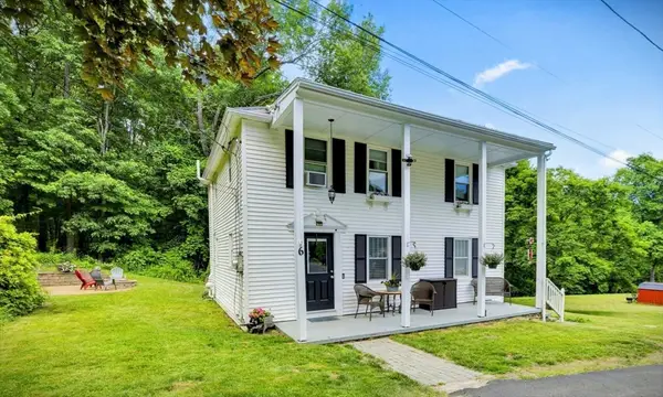 6 Belanger Ave, Sturbridge, MA 01566