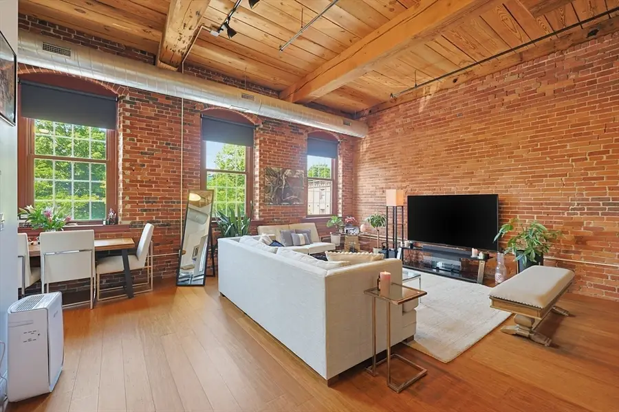 37 Millyard #209, Amesbury, MA 01913 - #3