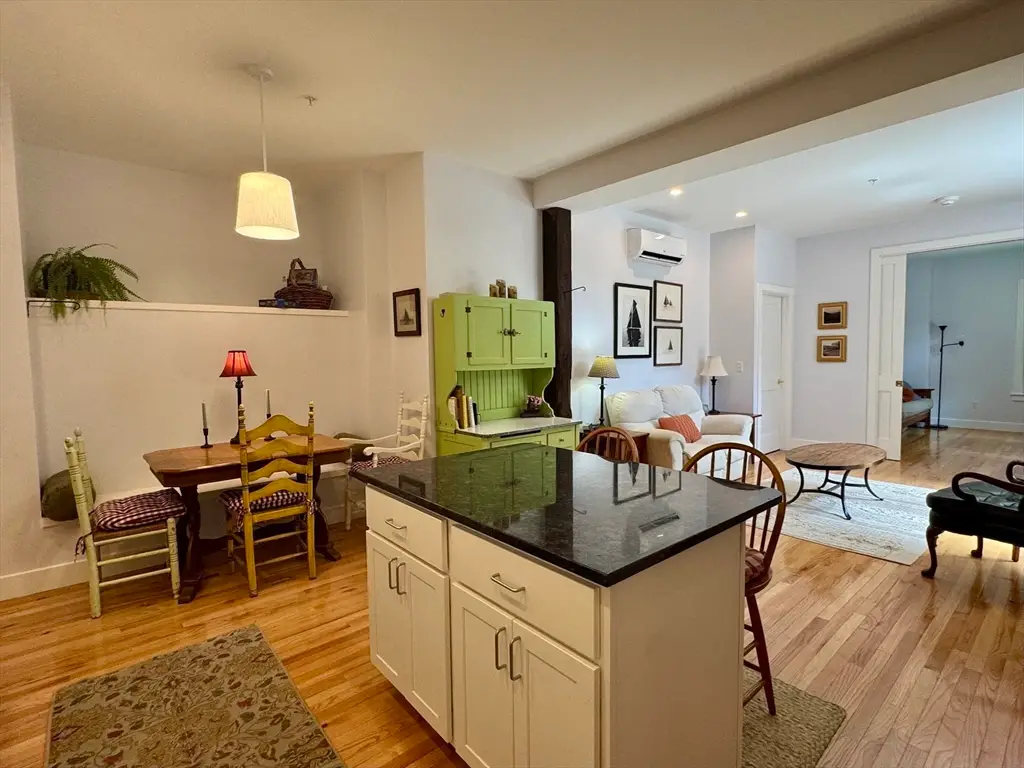 10 Deerfield Ave #9, Shelburne, MA 01370 - #1