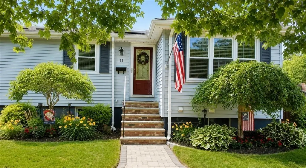 31 Dartmouth St, Lynn, MA 01904 - #1