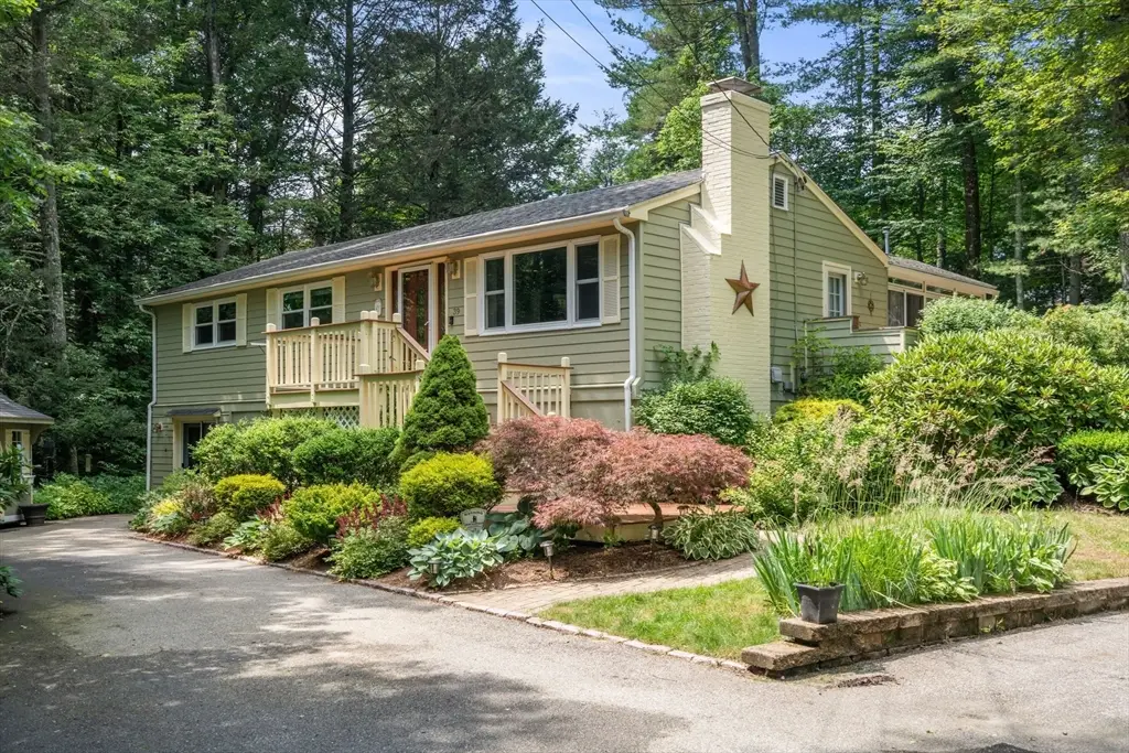 39 Whiting Rd, Oxford, MA 01540 - #1