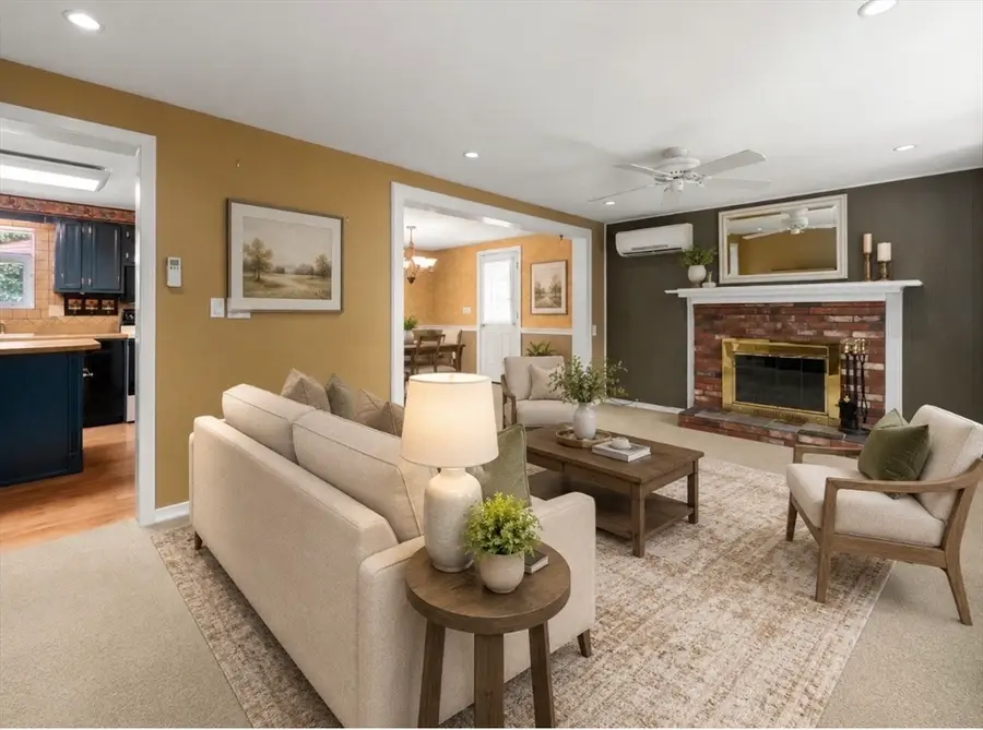 39 Whiting Rd, Oxford, MA 01540 - #3