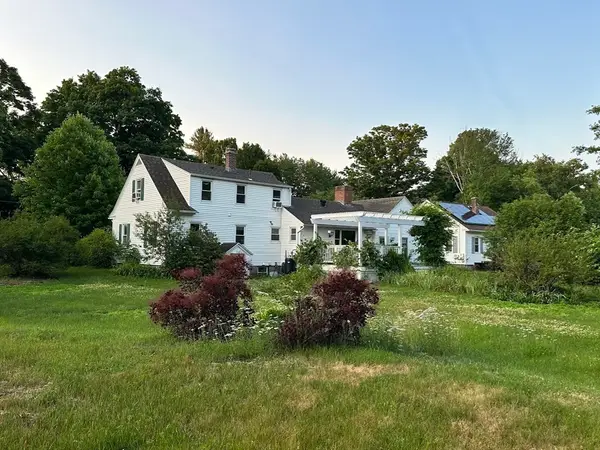 31 West St, Deerfield, MA 01373