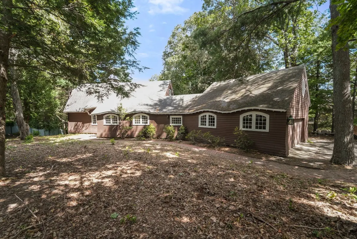 136 Dudley Rd, Newton, MA 02459 - #1