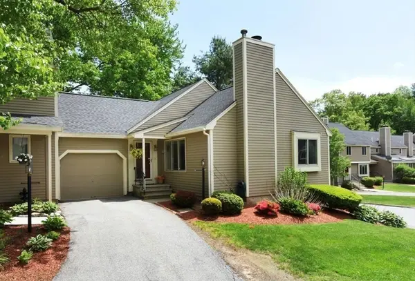 191 Brickett Hill Circle #191, Haverhill, MA 01830