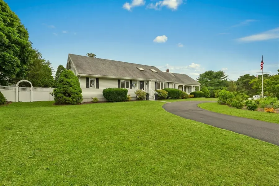 7 Oxford Dr, Cotuit, MA 02635 - #2