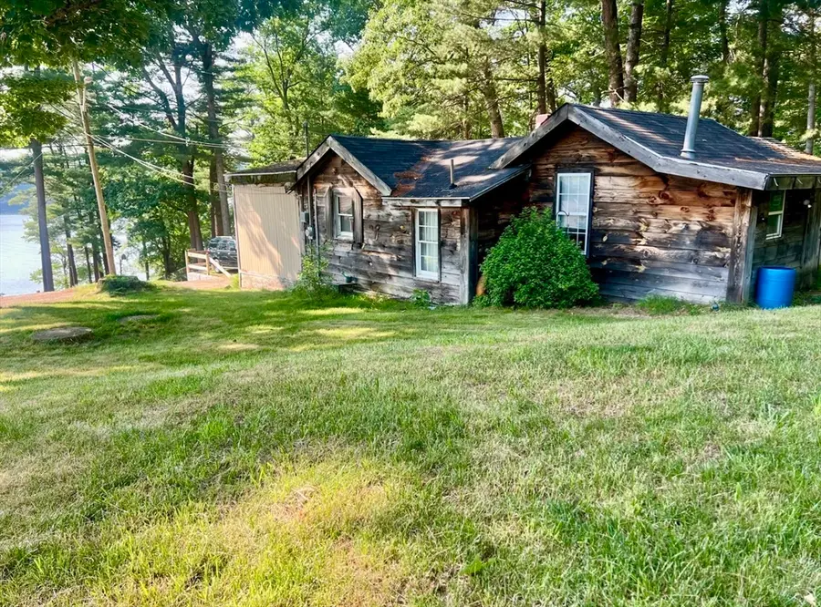 131 Gleason Ave, East Brookfield, MA 01515 - #2