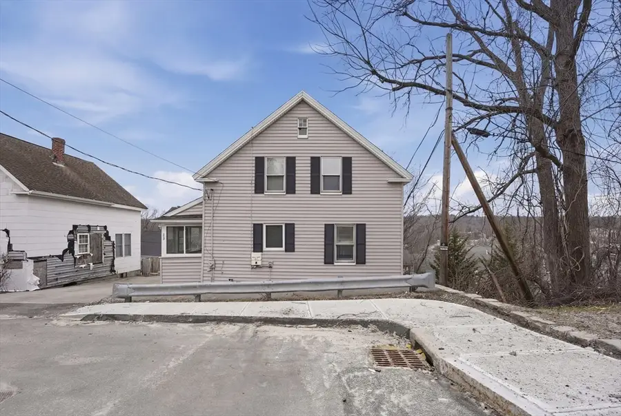 23 Dryden Street, Worcester, MA 01605 - #2