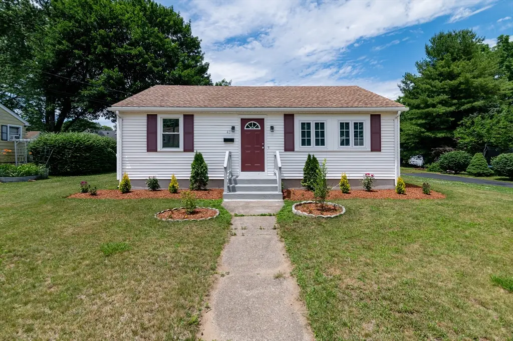 43 Chestnut Ave, Auburn, MA 01501 - #1