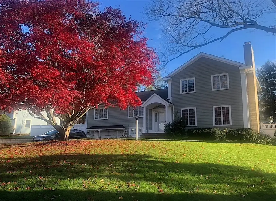 9 Lantern Rd, Belmont, MA 02478 - #2