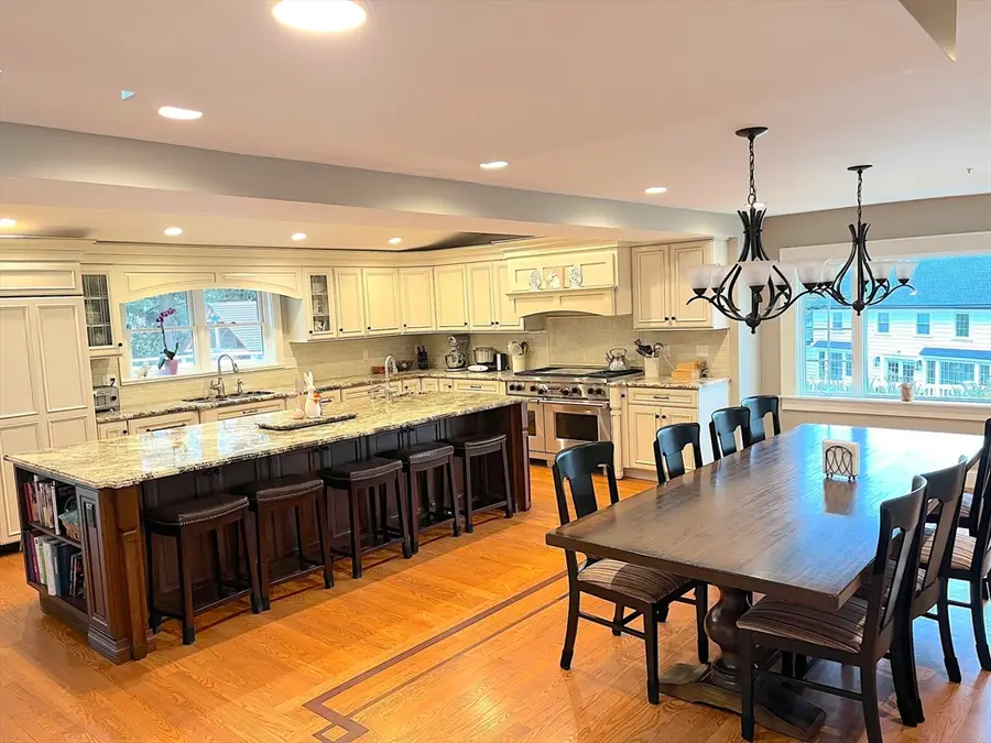 9 Lantern Rd, Belmont, MA 02478 - #3