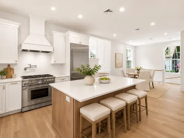 64 Pleasant Street #A, Marblehead, MA 01945