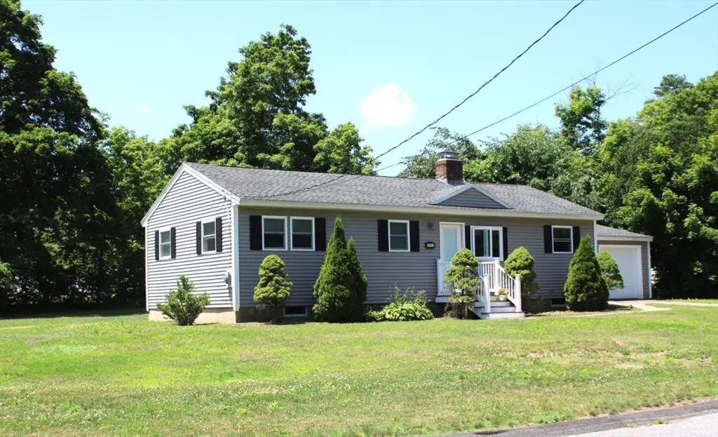 21 Whitcomb Dr, Lancaster, MA 01523 - #1
