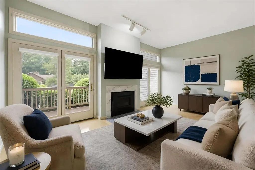 189 Pine Grove Dr #189, South Hadley, MA 01075 - #1