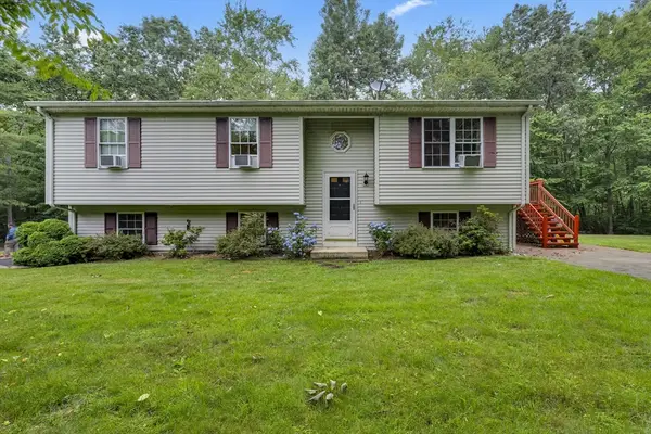 130 Grove St, Millville, MA 01529