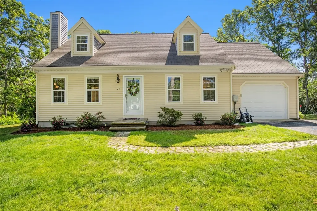 29 Carleton Dr, Mashpee, MA 02649 - #1
