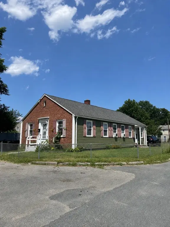 40 Ames St, Springfield, MA 01104 - #1