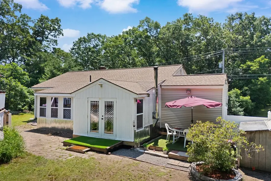 215 Donohue Rd, Dracut, MA 01826 - #3