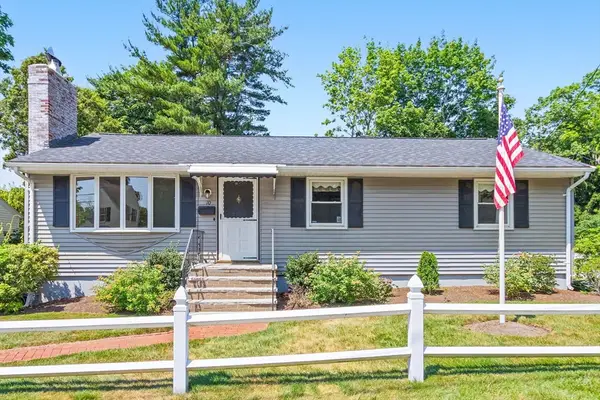 10 Willow St, Braintree, MA 02184