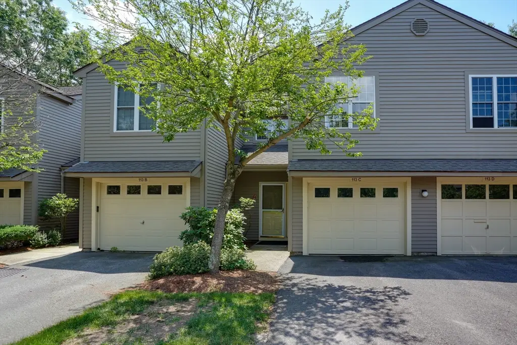 113 Ridgefield Circle #C, Clinton, MA 01510 - #1