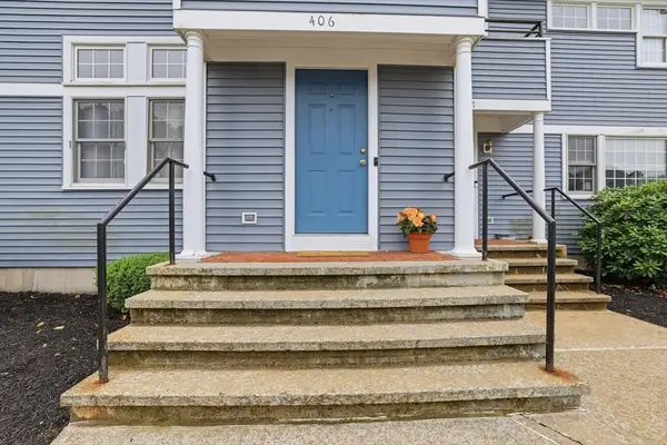 501 Auburn St #406, Whitman, MA 02382