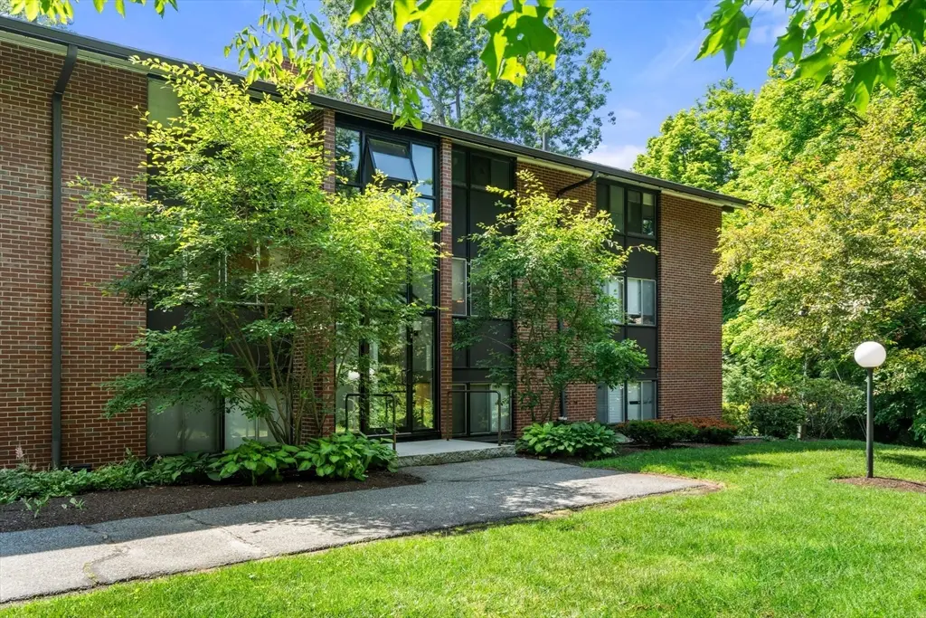 7 Longwood Drive #207, Andover, MA 01810 - #1