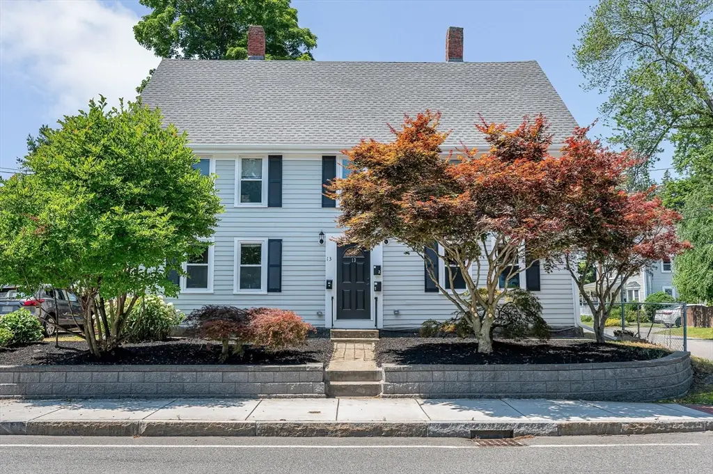 13 Hamilton St, Framingham, MA 01701 - #1