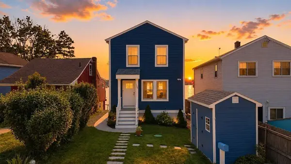 158 Ocean View, Swansea, MA 02777