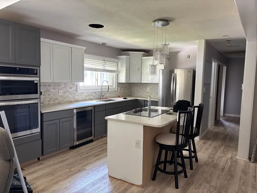 15 Freeman Ter, Springfield, MA 01104 - #2