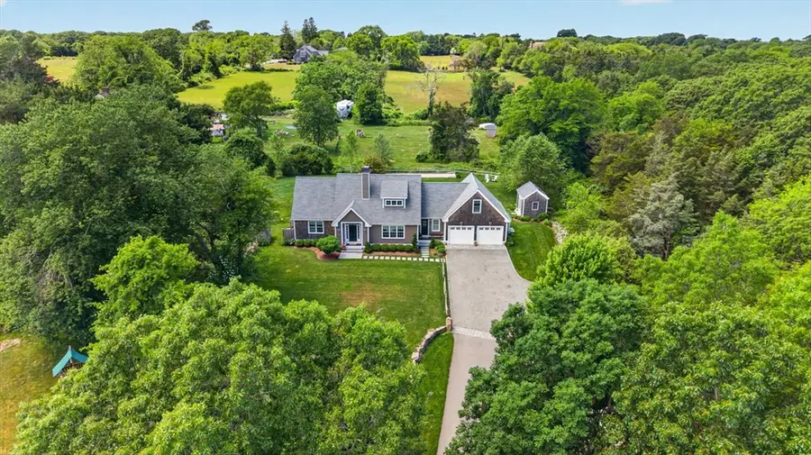 7 Ledgemont Ln, Dartmouth, MA 02748 - #2