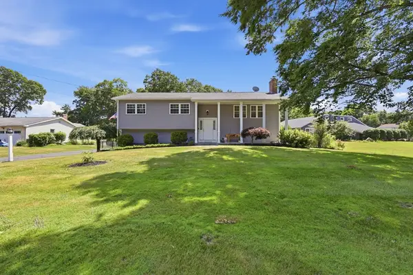 83 Eastwood Dr, Westfield, MA 01085