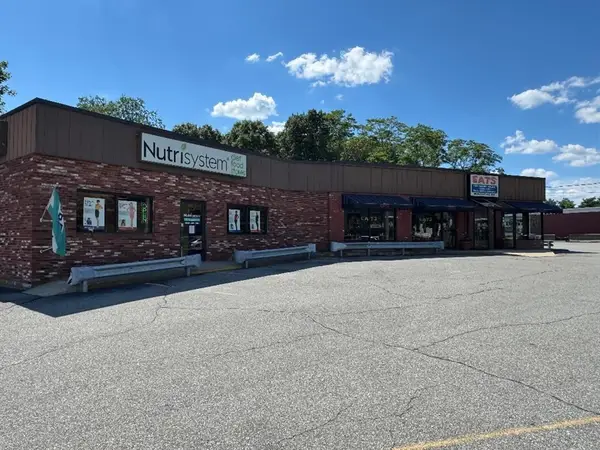 21 School St, Seekonk, MA 02771