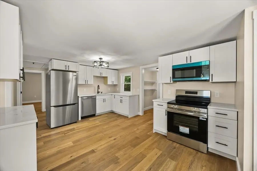 521 Marys Pond Rd, Rochester, MA 02770 - #2