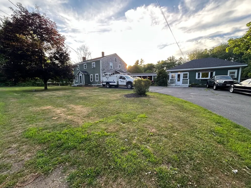 1006 W Washington St, Hanson, MA 02341 - #1