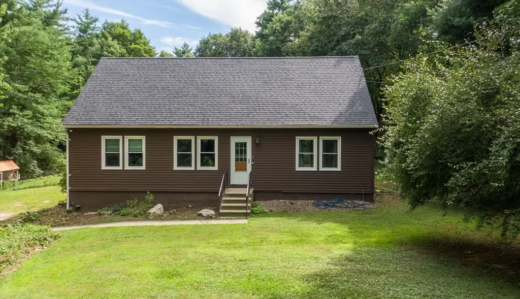 246 Torrey Rd, Southbridge, MA 01550 - #1