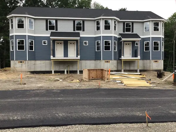 299 Quincy St, Building 3 #1, Holbrook, MA 02343