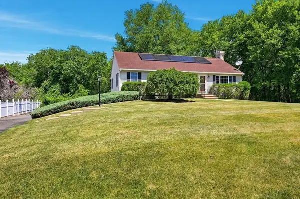 360 Woodland, Seekonk, MA 02771