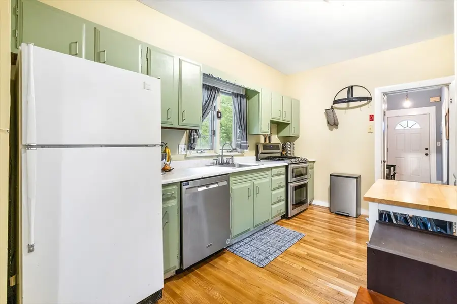 9 Hall St., Somerville, MA 02144 - #3