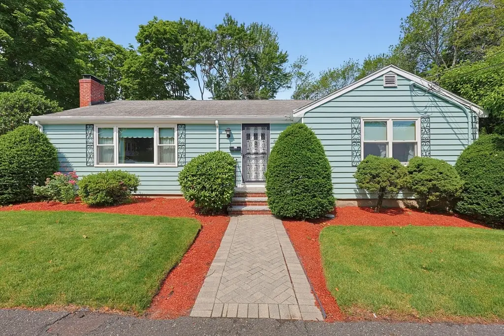11 Preston St, Wakefield, MA 01880 - #1