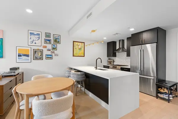 395 Alewife Brook Pkwy #3B, Somerville, MA 02144