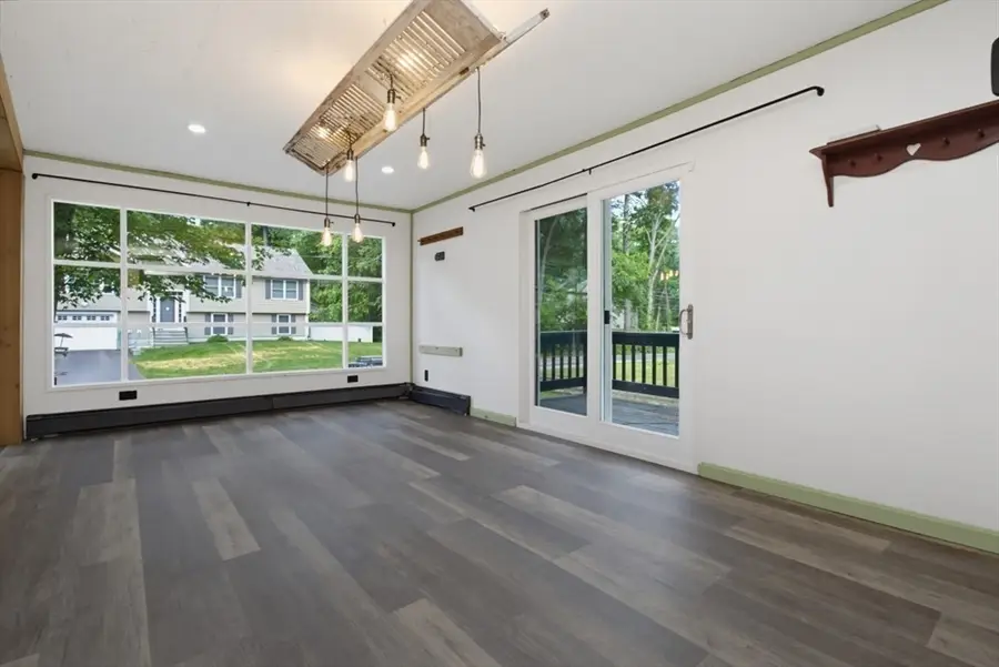 71 Box Pond Dr, Bellingham, MA 02019 - #3